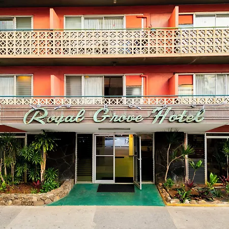 Royal Grove Waikiki-2