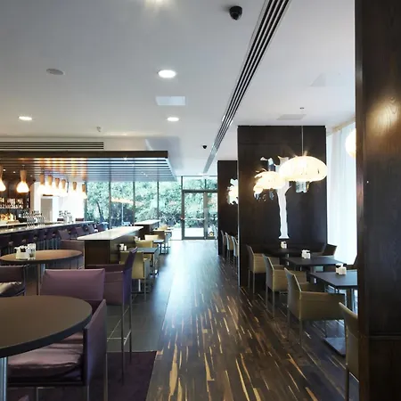 Rochestown Park Hotel & Leisure Centre-3