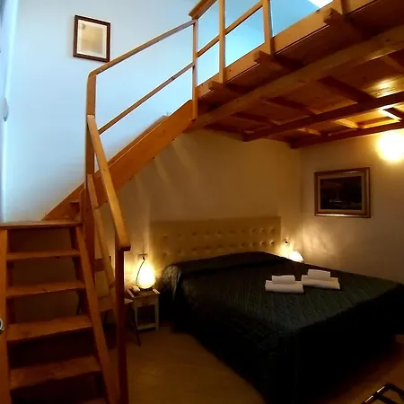 Hotel Enza-3