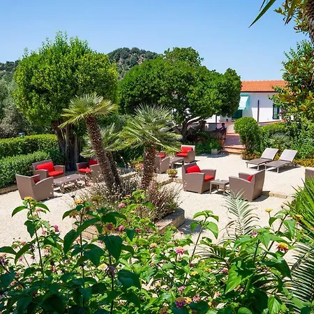 Boutique Hotel Ilio-3