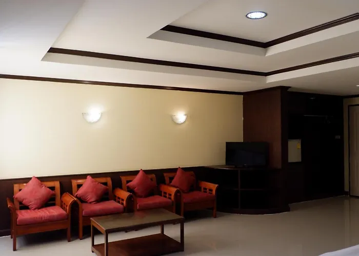 Auychai Grand Hotel