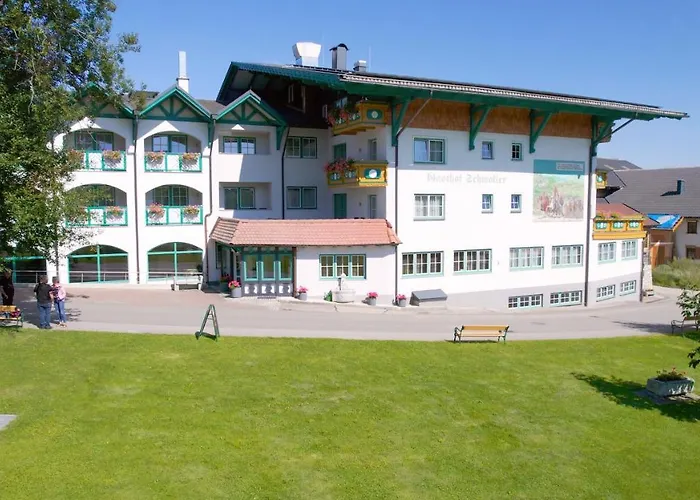 Voralpenhotel Schmoller Sankt Georgen im Attergau