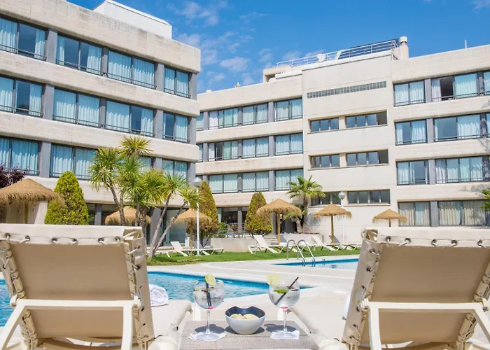 Atenea Park Suites & Apartments