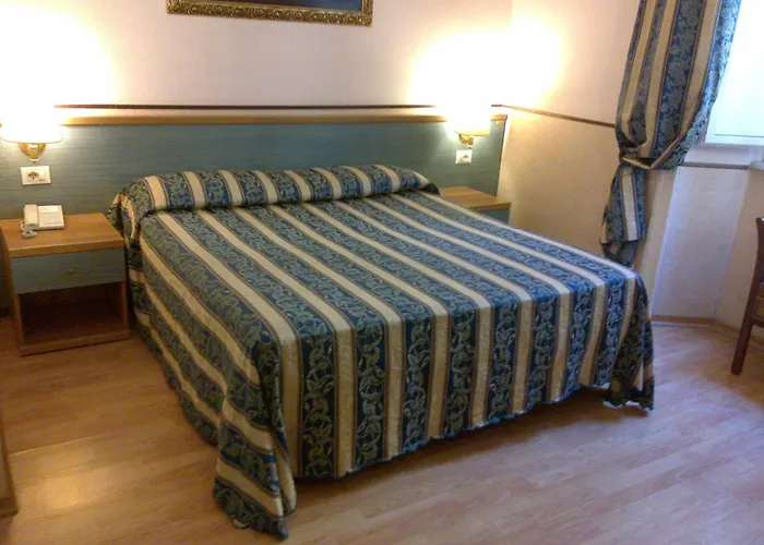 Hotel Lazzari Rome