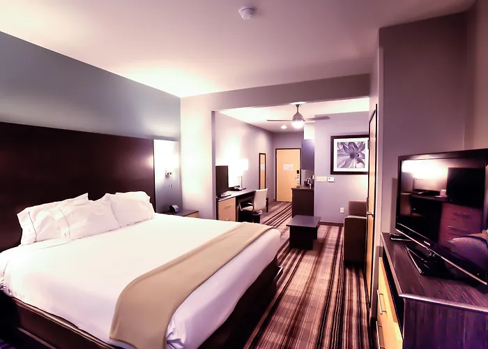 Holiday Inn Express & Suites Amarillo West By Ihg