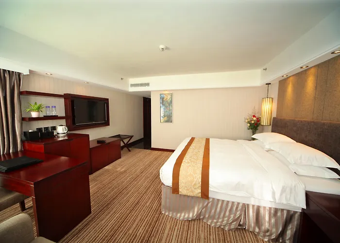 Hotel Beverly Plaza