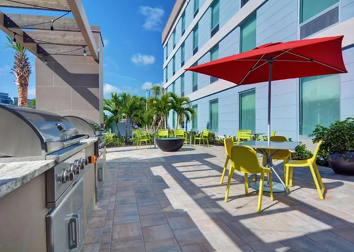 Home2 Suites By Hilton Fort Myers Colonial Blvd