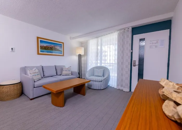 Mahalo Diamond Beach Resort