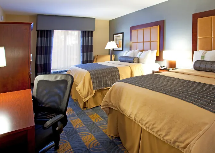 Holiday Inn & Suites Stockbridge Atlanta I-75 By Ihg