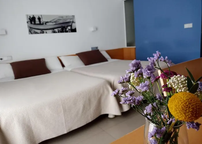 Hotel Alboran