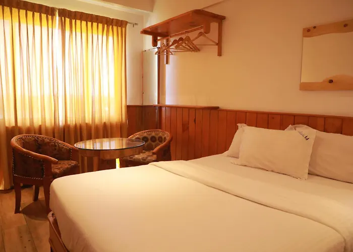 The Woodlands Residency- Unmarried And Stag Groups Not Allowed