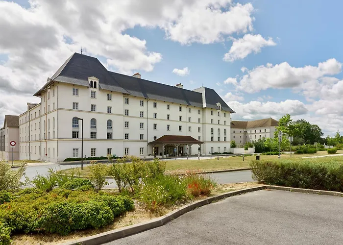 B&B HOTEL près de Disneyland Paris