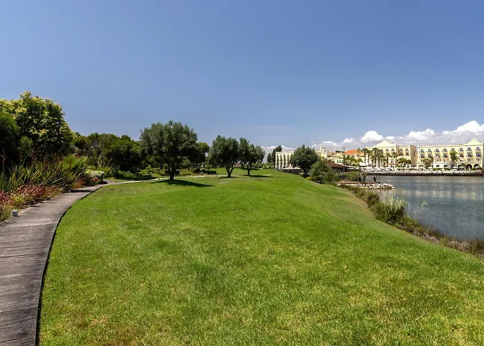 Domes Lake Algarve, Autograph Collection