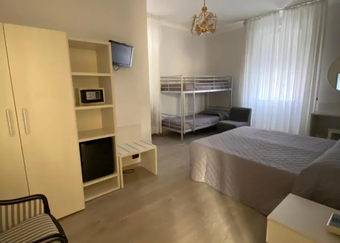 Albergo Fiorenza&Banksia Meublè
