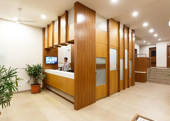 Hotel Classic Mid Town, Kolhapur Near Mahalaxmi Temple