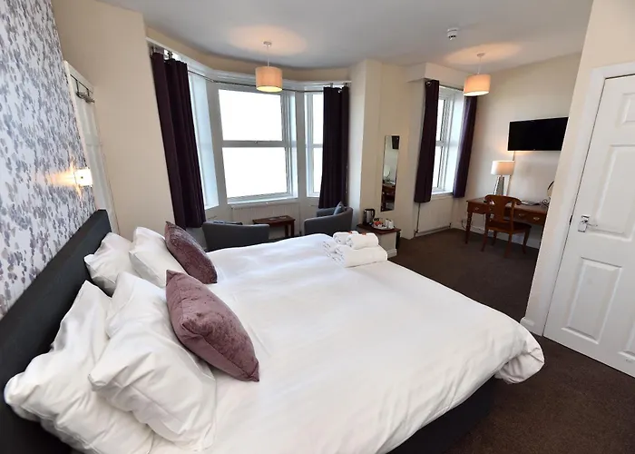 Phoenix Court Hotel Scarborough