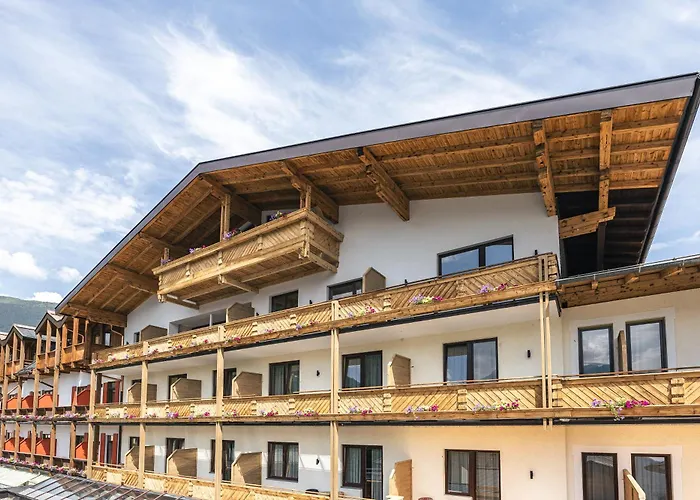 Upside Down Town Hotel Neue Post