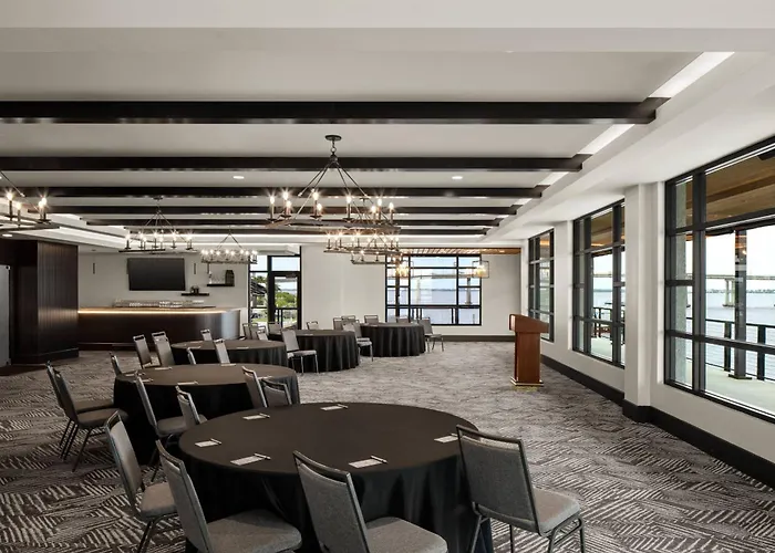 Luminary Hotel & Co., Autograph Collection