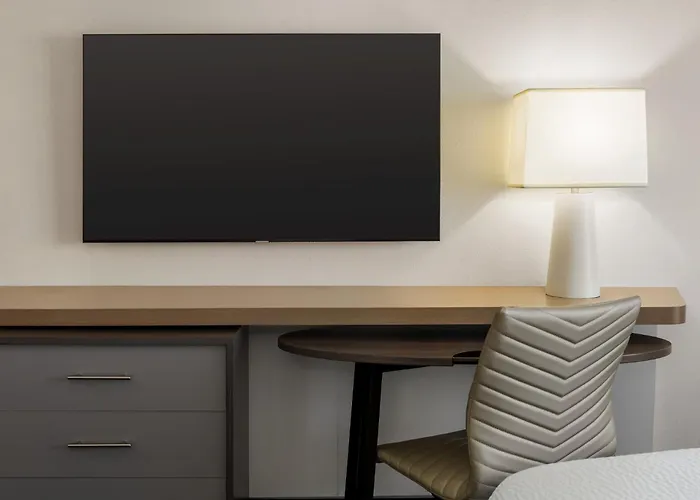 Holiday Inn Columbus-Hilliard By Ihg