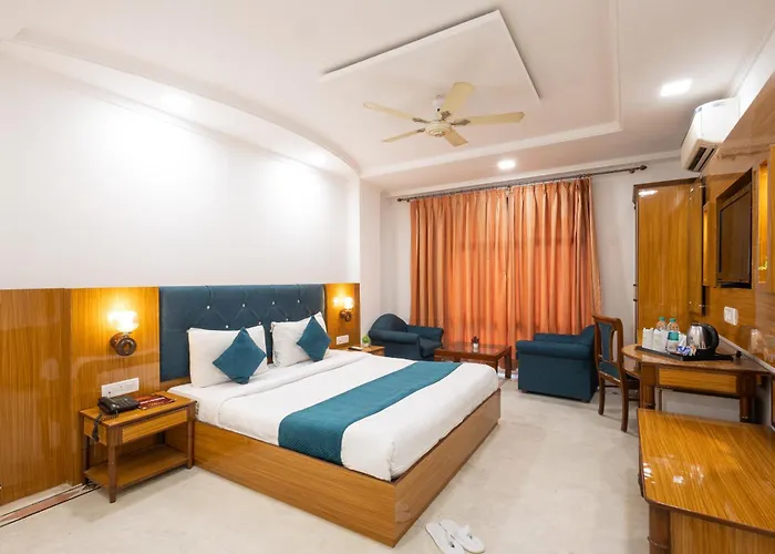 Hotel Panickers Residency - Near Ganga Ram & Blk Hospital - Karol Bagh