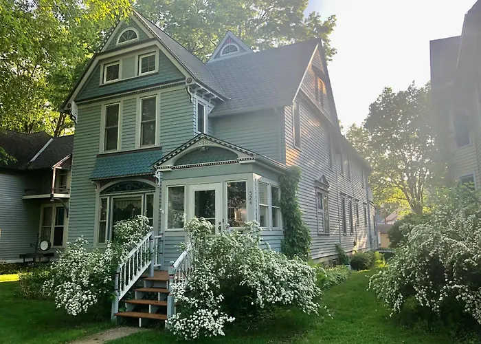 Laven House