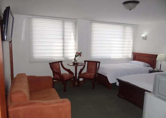 Altura Rooms & Suites