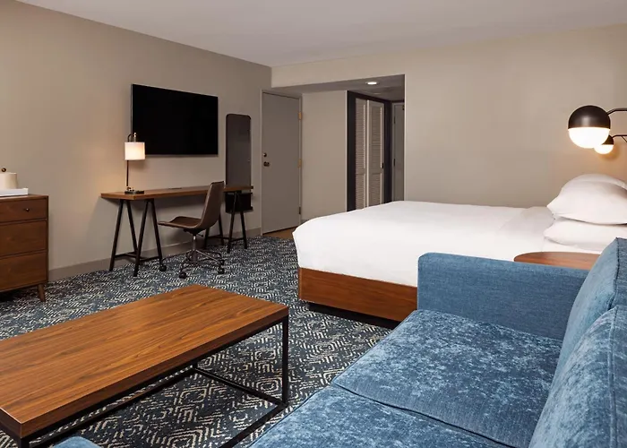 Four Points By Sheraton Bakersfield