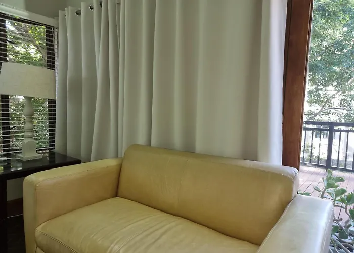 Leeuwenzee Guesthouse
