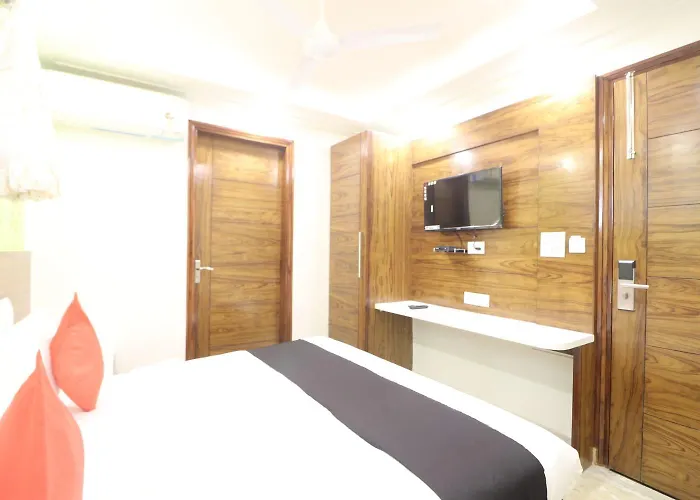 Hotel Kabir Palace Karol Bagh
