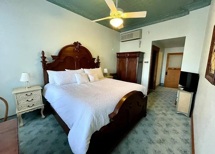 Fort Worth Room
