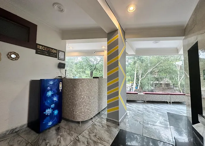 Hotel Clover Inn By Arony Hospitality Dehradun