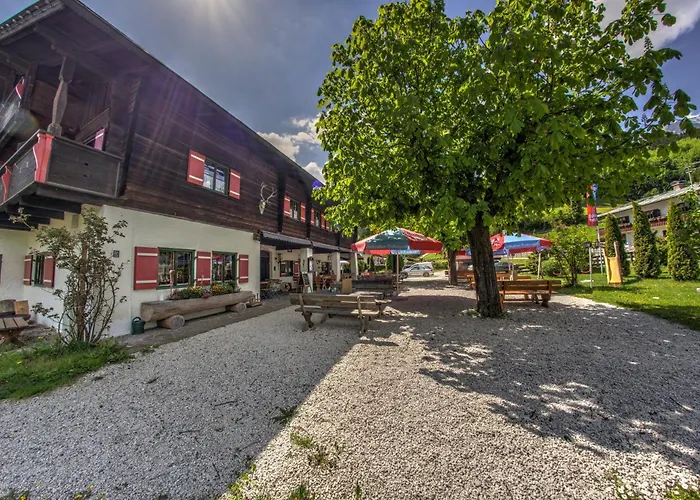 Wirtshaus und Pension Hocheck Ramsau bei Berchtesgaden