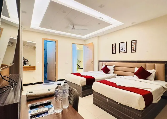 Hotel Sky