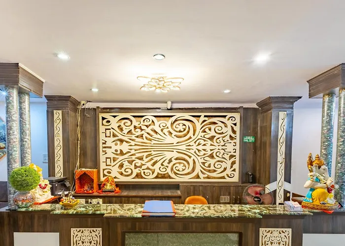 Hotel Garden View - Near Karol Bagh Metro Station And Gaffar Market