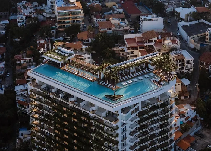 Maxwell Residences Romantic Zone