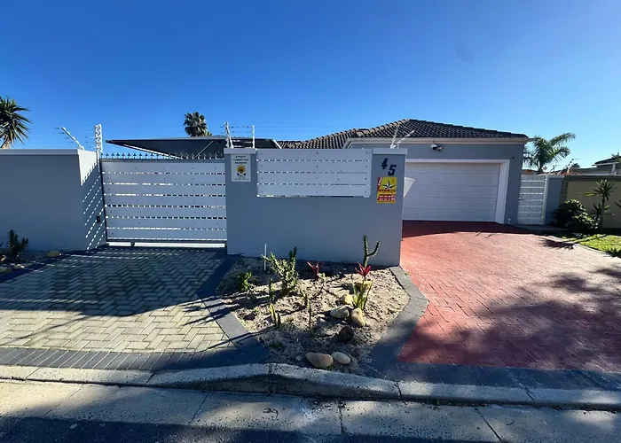 Pemba Guest Cape Town