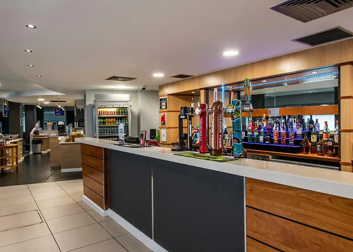 Holiday Inn Express Glasgow City Riverside By Ihg