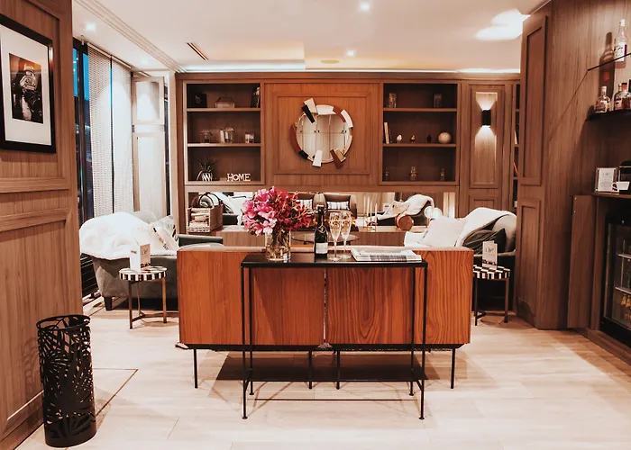 Hotel Waldorf Montparnasse Parigi