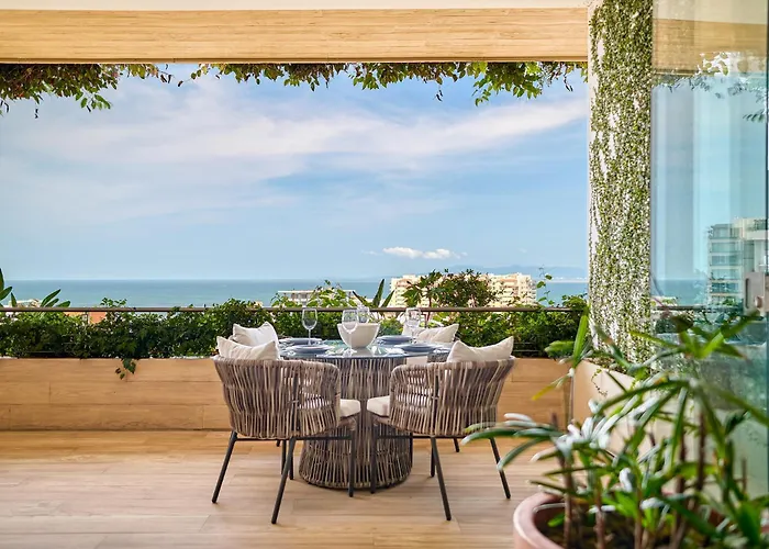 Maxwell Residences Romantic Zone