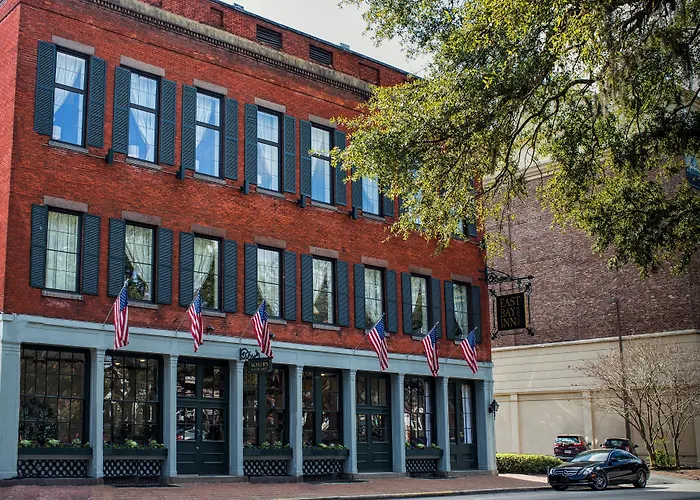 East Bay Inn, Historic Inns Of Savannah Collection