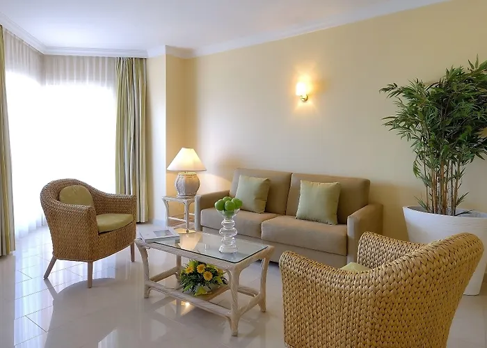 Oliva Nova Beach & Golf Hotel