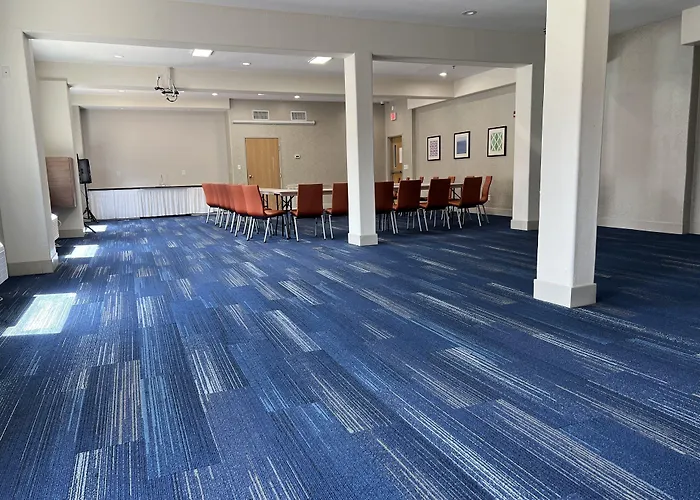 Holiday Inn Express Hotel And Suites South Padre Island By Ihg