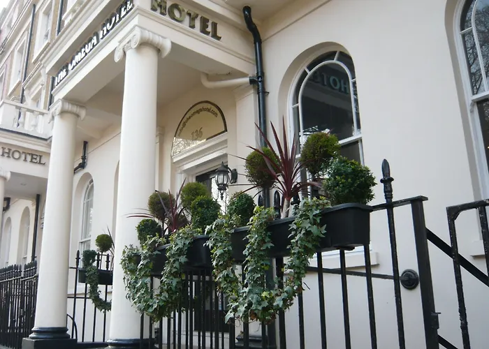 The Omega Hotel Londra