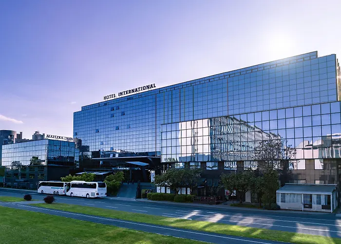 Hotel International By Maistra City Vibes