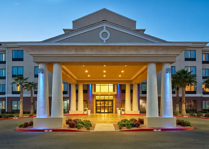 Holiday Inn Express & Suites El Paso Airport By Ihg