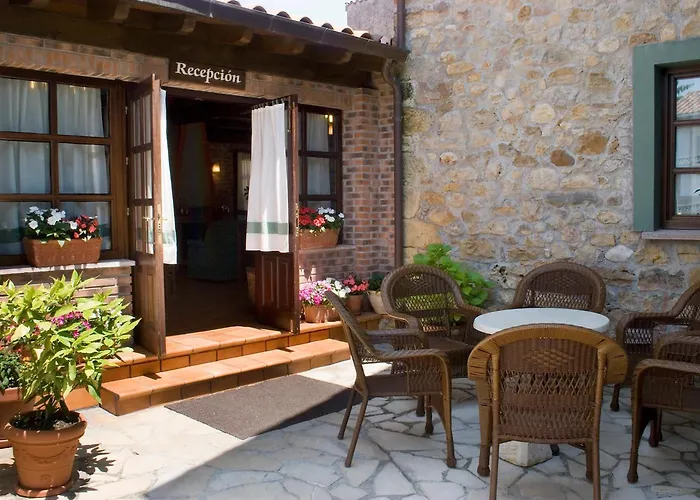Hotel Rural Entremontes