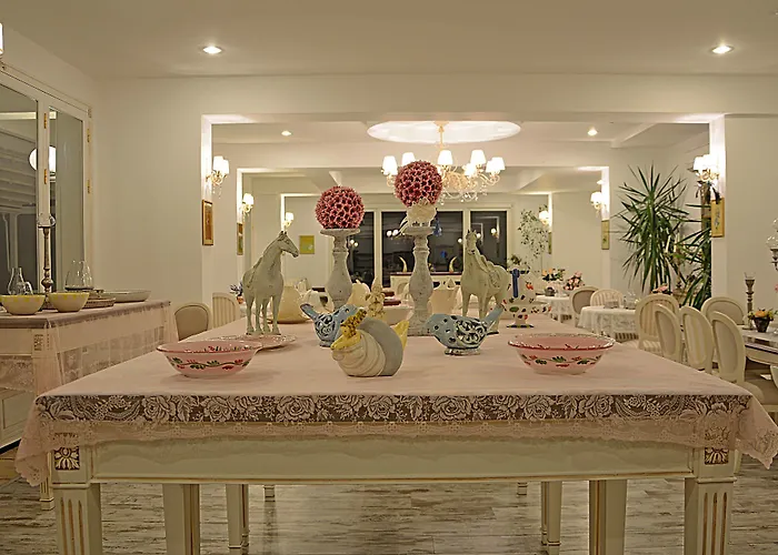 La Vista Boutique Hotel & Spa (Adults Only)