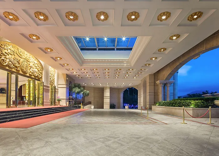 Crowne Plaza Resort Sanya Bay By Ihg