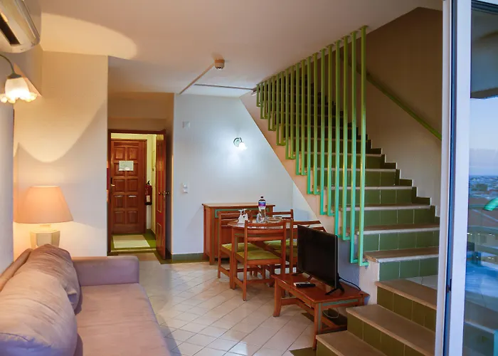 Ourabay Hotel Apartamento - Art & Holidays