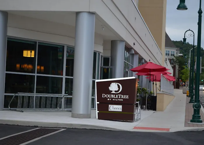 Doubletree By Hilton Hotel Reading